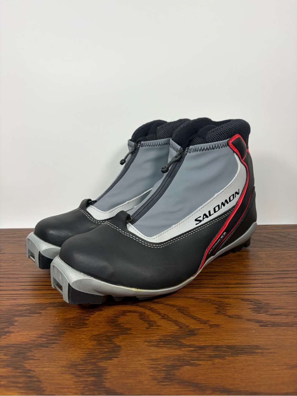Salomon Escape 7 Pilot Cross Country Ski Boots Men's Size 9 Black/Gray 786109